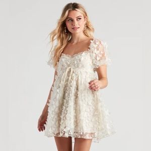 Windsor Sunshine Butterfly Skater Dress
New without tag, never worn